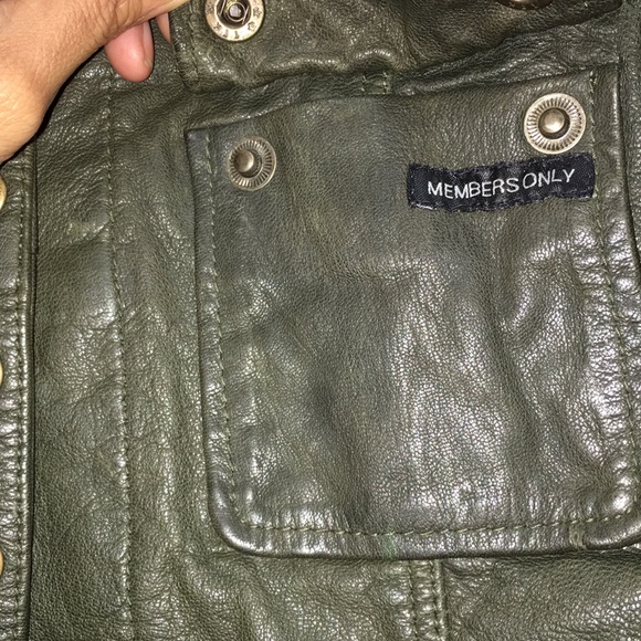 Vintage Members Only leather jacket - Picture 4 of 8